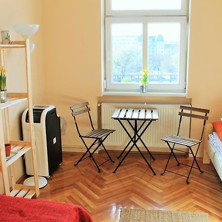 Lidi Guesthouse بودابست المظهر الخارجي الصورة