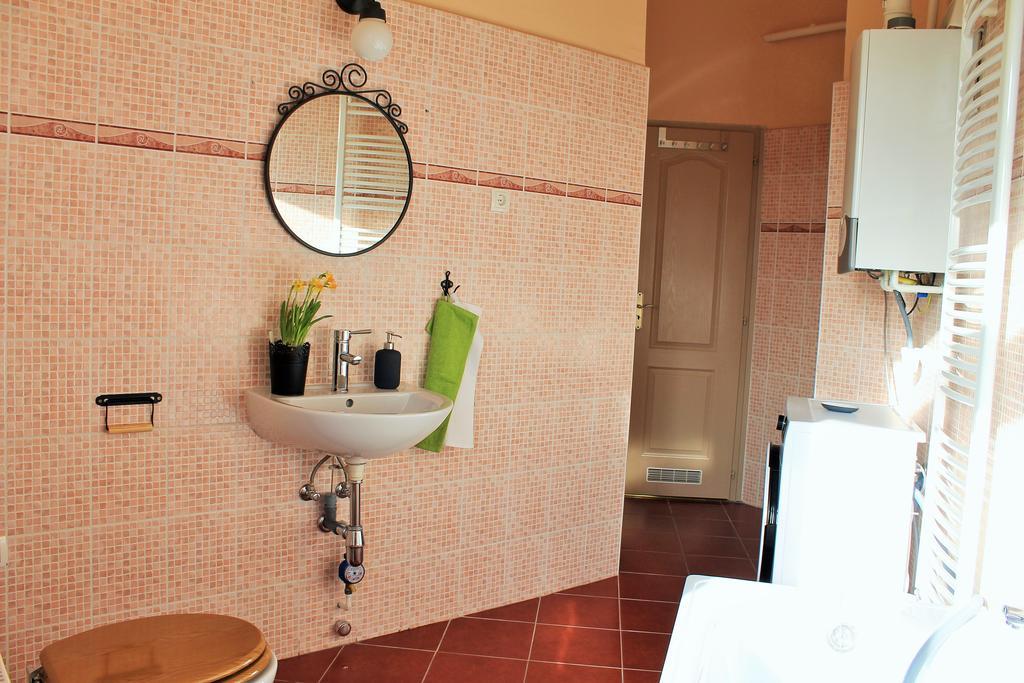 Lidi Guesthouse بودابست المظهر الخارجي الصورة