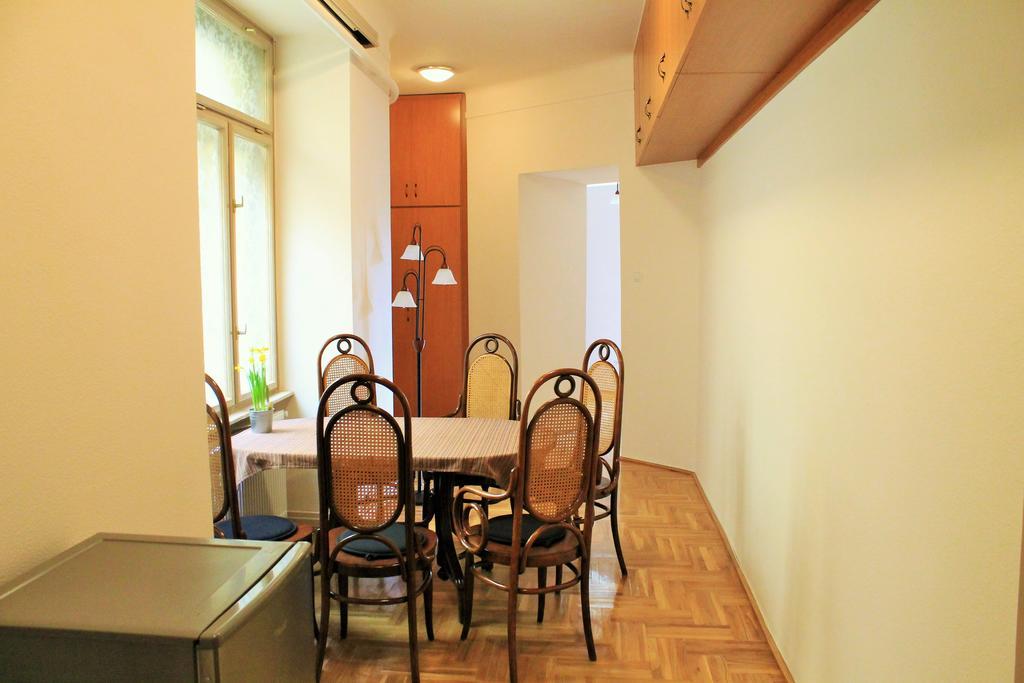 Lidi Guesthouse بودابست المظهر الخارجي الصورة