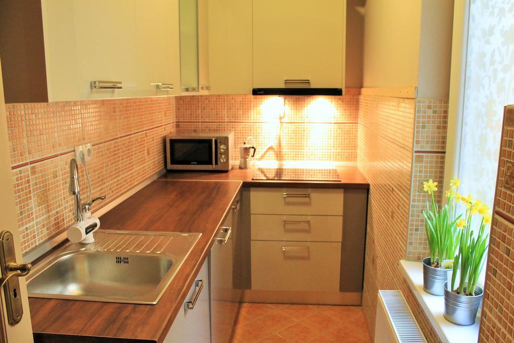 Lidi Guesthouse بودابست المظهر الخارجي الصورة