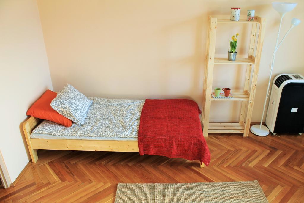 Lidi Guesthouse بودابست المظهر الخارجي الصورة