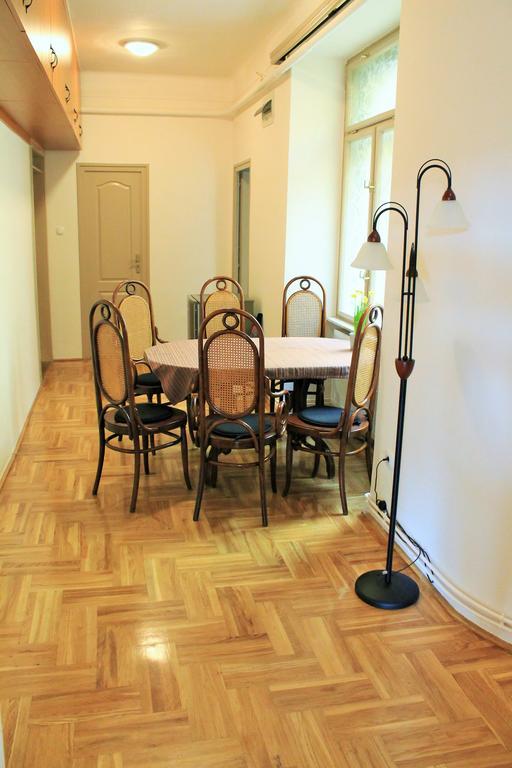 Lidi Guesthouse بودابست المظهر الخارجي الصورة