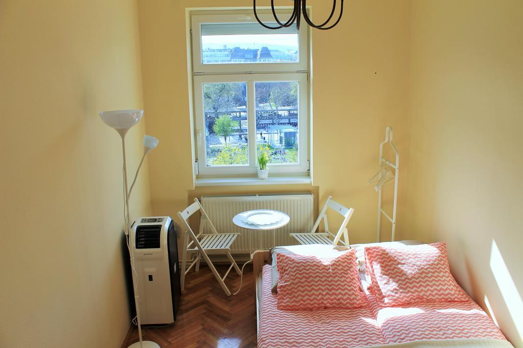 Lidi Guesthouse بودابست المظهر الخارجي الصورة